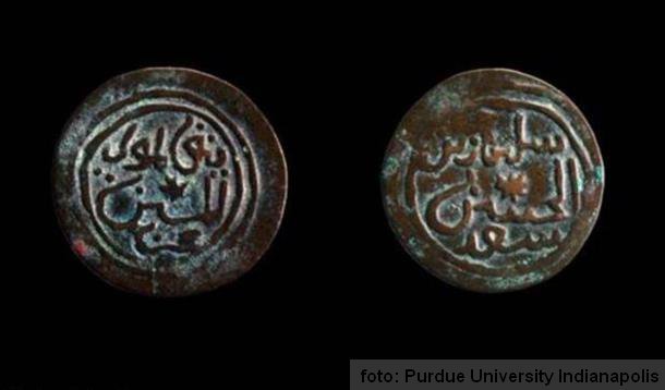 drevni novčići iz australije u limenci