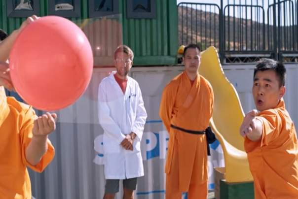 probijanje staklene ploče šaolin majstora