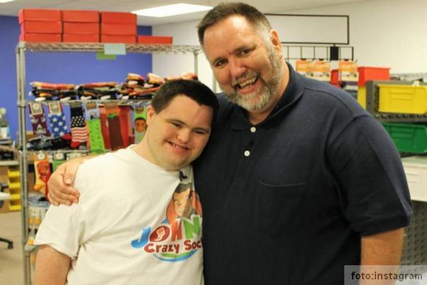 Džon Kronin  sa svojim ocem Markom