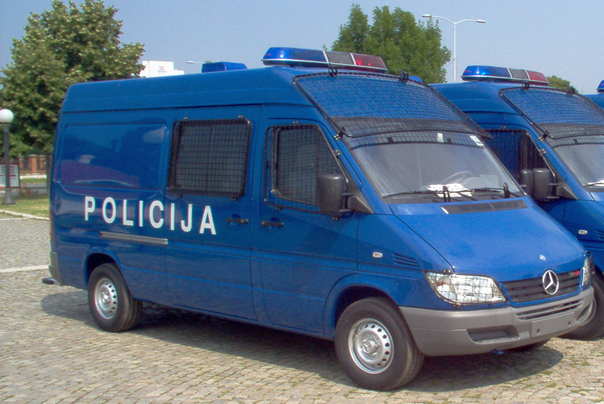 Ilustracija: Policijska marica