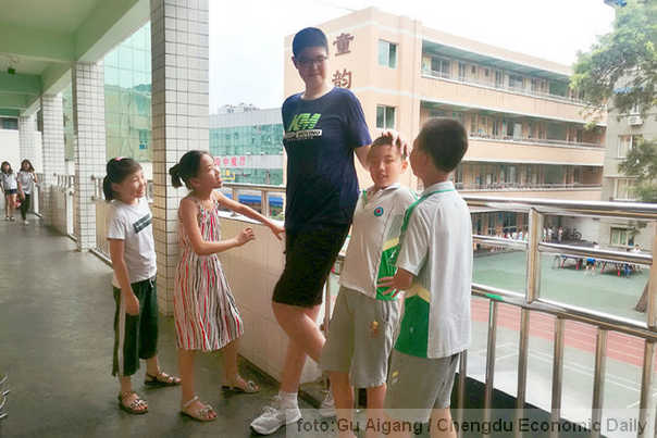 Ren Keyu sukoro će postati najviši (dečak)tinejdžer na svetu