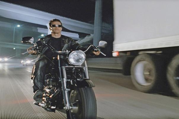 motor iz filma Terminator prodat na aukciji