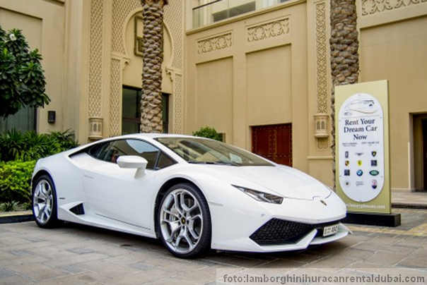 Ilustracija: lamborghini huracan dubai