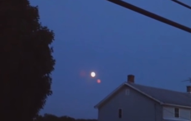 planeta Nibiru pored meseca