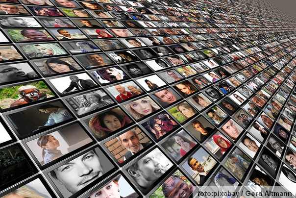 Ilustracija: ljudska lica profili