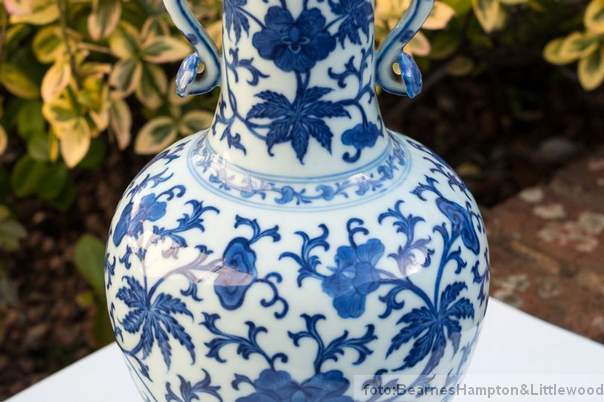 kineska vaza s tavana prodata na aukciji