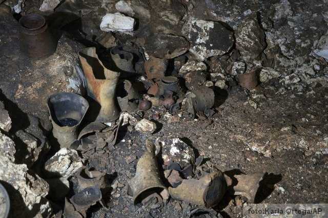 Pećina maja i posude stare 1000 godina netakunte