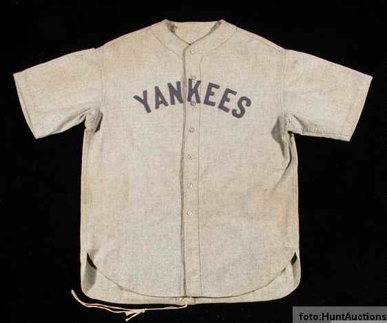 Bejb Rut najskuplji dres 