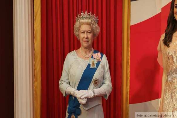 Kraljica Elizabeta II