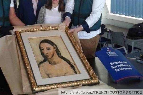 Glava mlade žene pikaso