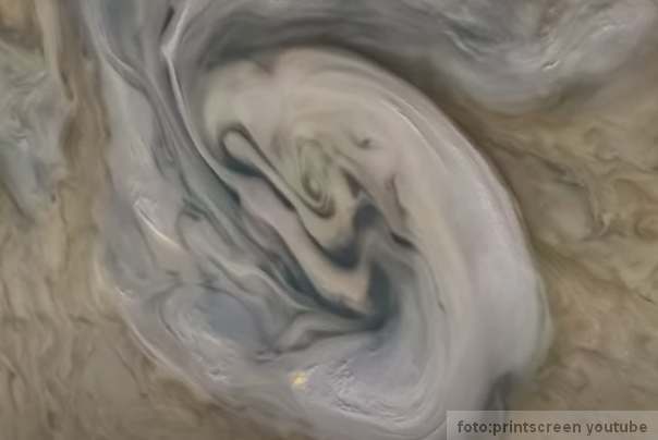 jupiter oluja grmljavina