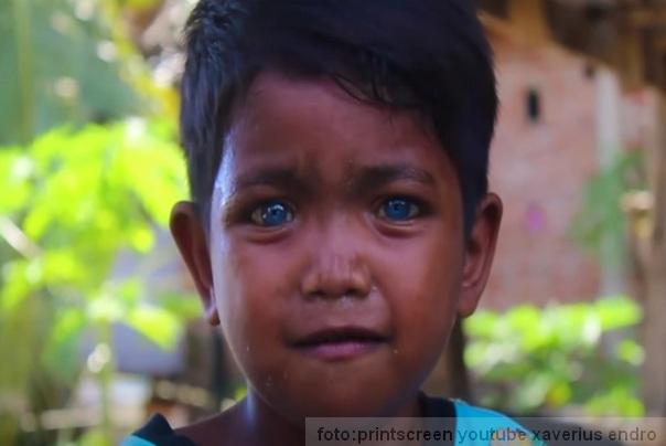 pleme s plavim očima