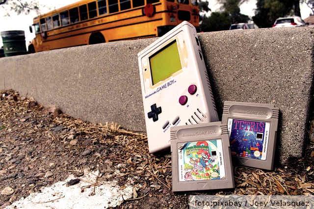 Ilustracija: retro video igre