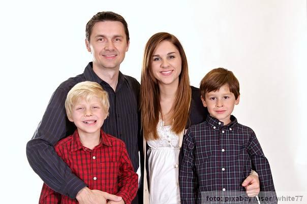 Ilustracija:porodica