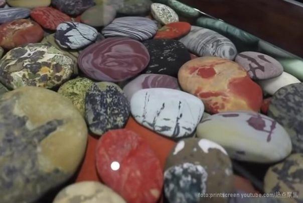 šareno rečno kamenje