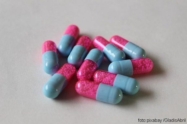 Ilustracija: obične pilule