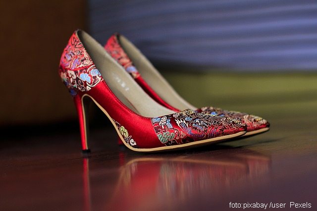 ženska obuća štikle