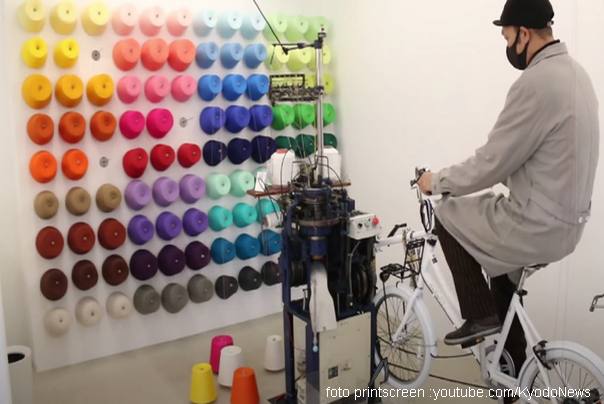 pletenje čarapa bibiklom