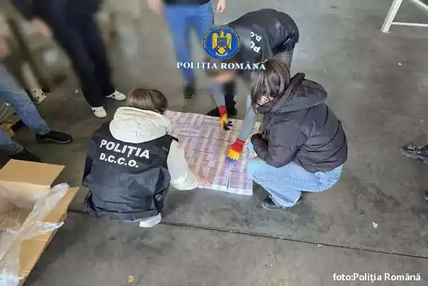 novčanice filmske rekvizite