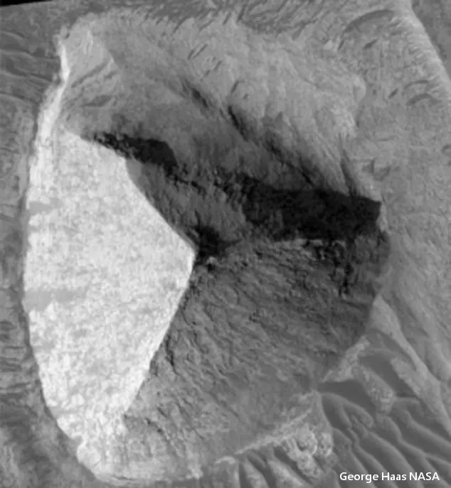 Piramida na Marsu ili ne?