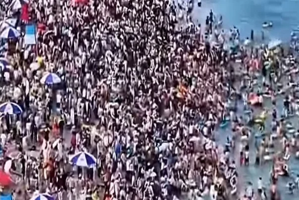 Dameiša najkrcatija plaža na svetu