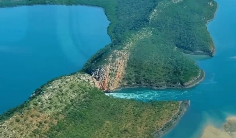 horizontalni vodopadi australija